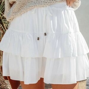 Vici Entro White Tiered Mini Skort With Shorts